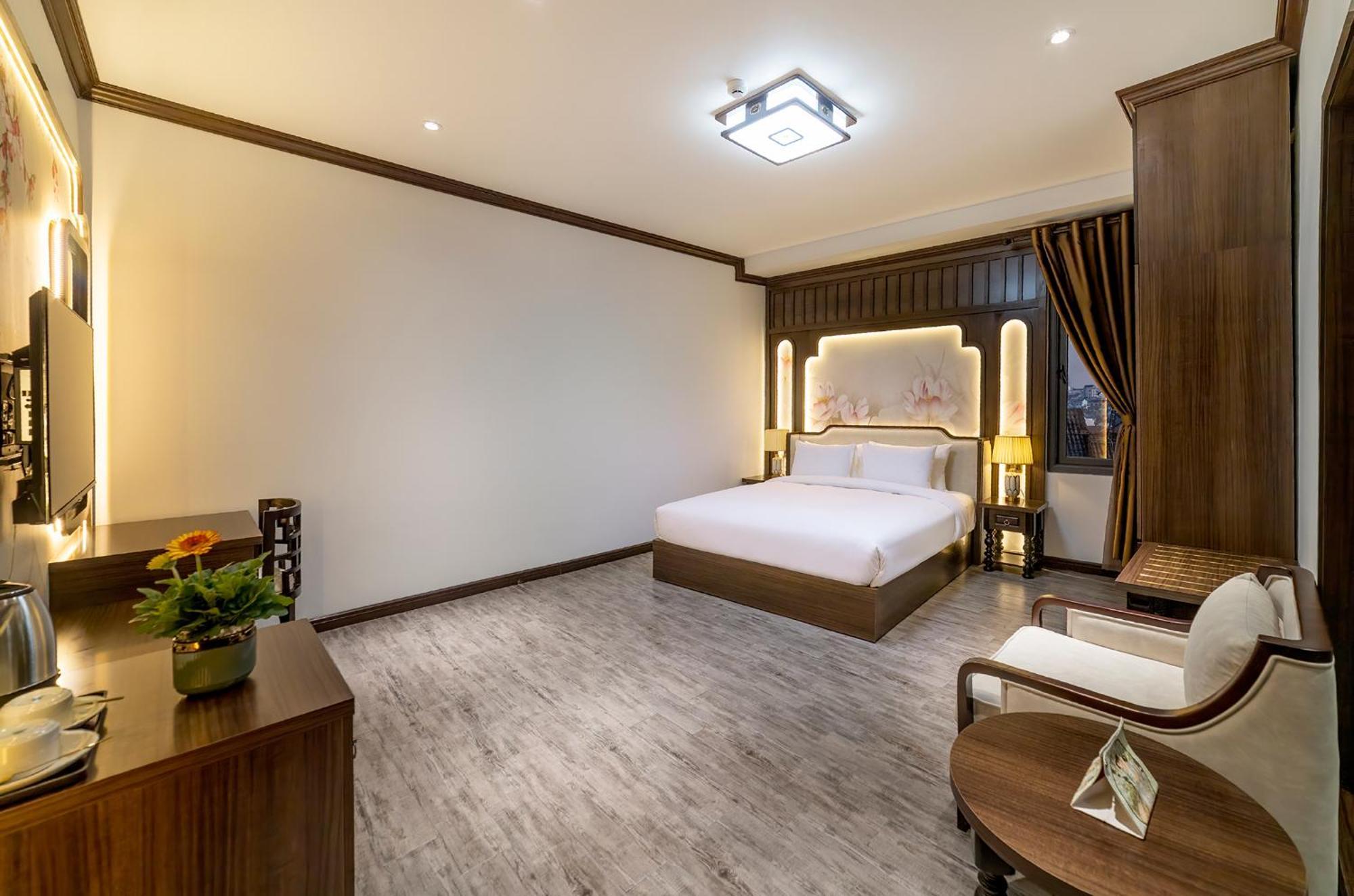 Отель Le House Dalat Экстерьер фото